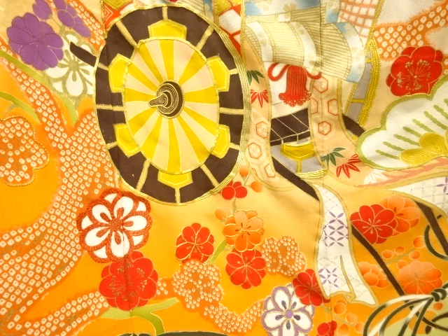  大正ロマン　御所車に松梅模様刺繍五つ紋花嫁衣装振袖2枚重ね・丸帯セット